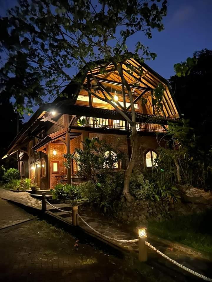 The Country House Сенгиги Екстериор снимка